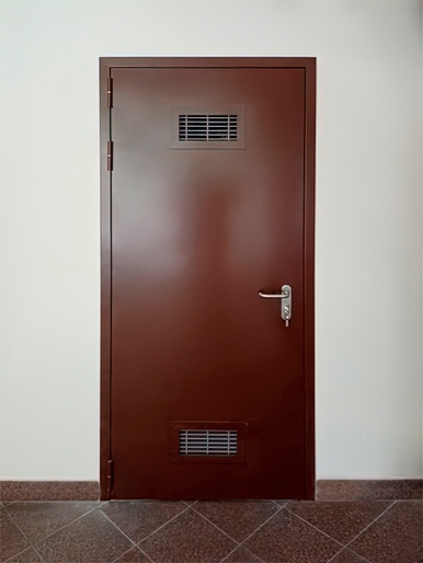 Огнестойкая дверь с вентрешетками (д. Лешково) Огнестойкая дверь с вентрешетками (д. Лешково)