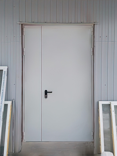 Огнестойкая полуторная дверь (Путилковское шоссе) Огнестойкая полуторная дверь (Путилковское шоссе)