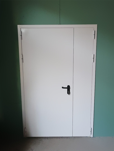 Полуторная дверь, фото снаружи (г. Люберцы) Полуторная дверь, фото снаружи (г. Люберцы)