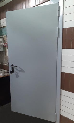 Дверь в котельную (Звездный бульвар) Дверь в котельную (Звездный бульвар)