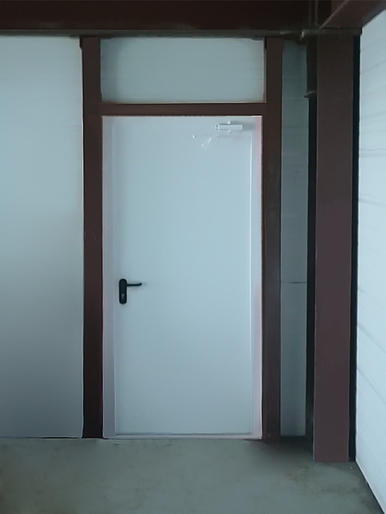 Обратная сторона однопольной двери (г. Люберцы) Обратная сторона однопольной двери (г. Люберцы)