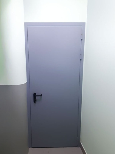 Однопольная глухая дверь (магазин «Авоська») Однопольная глухая дверь (магазин «Авоська»)