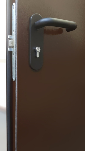 Огнестойкий замок (пищеблок, НМХЦ им. Н.И. Пирогова) Огнестойкий замок (пищеблок, НМХЦ им. Н.И. Пирогова)