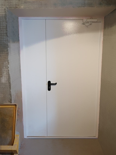 Полуторная дверь, фото изнутри (г. Люберцы) Полуторная дверь, фото изнутри (г. Люберцы)