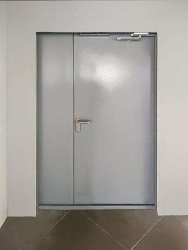 Полуторная дверь, фото изнутри (ул. Пермская) Полуторная дверь, фото изнутри (ул. Пермская)