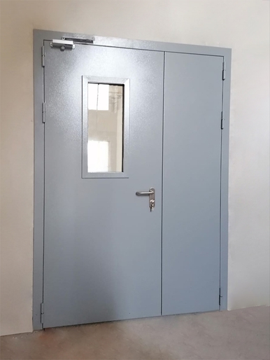 Внешняя сторона двери со стеклом (наб. Шитова) Внешняя сторона двери со стеклом (наб. Шитова)