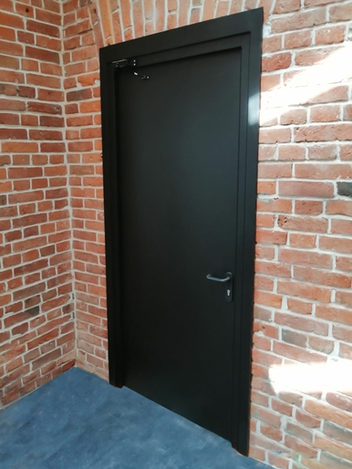 Внутренняя сторона двери в офисном центре (ул. 3-я Ямская Тверская) Внутренняя сторона двери в офисном центре (ул. 3-я Ямская Тверская)